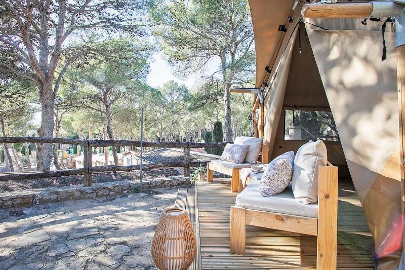 Camping Castell Montgri **** L'Estartit Exterior photo